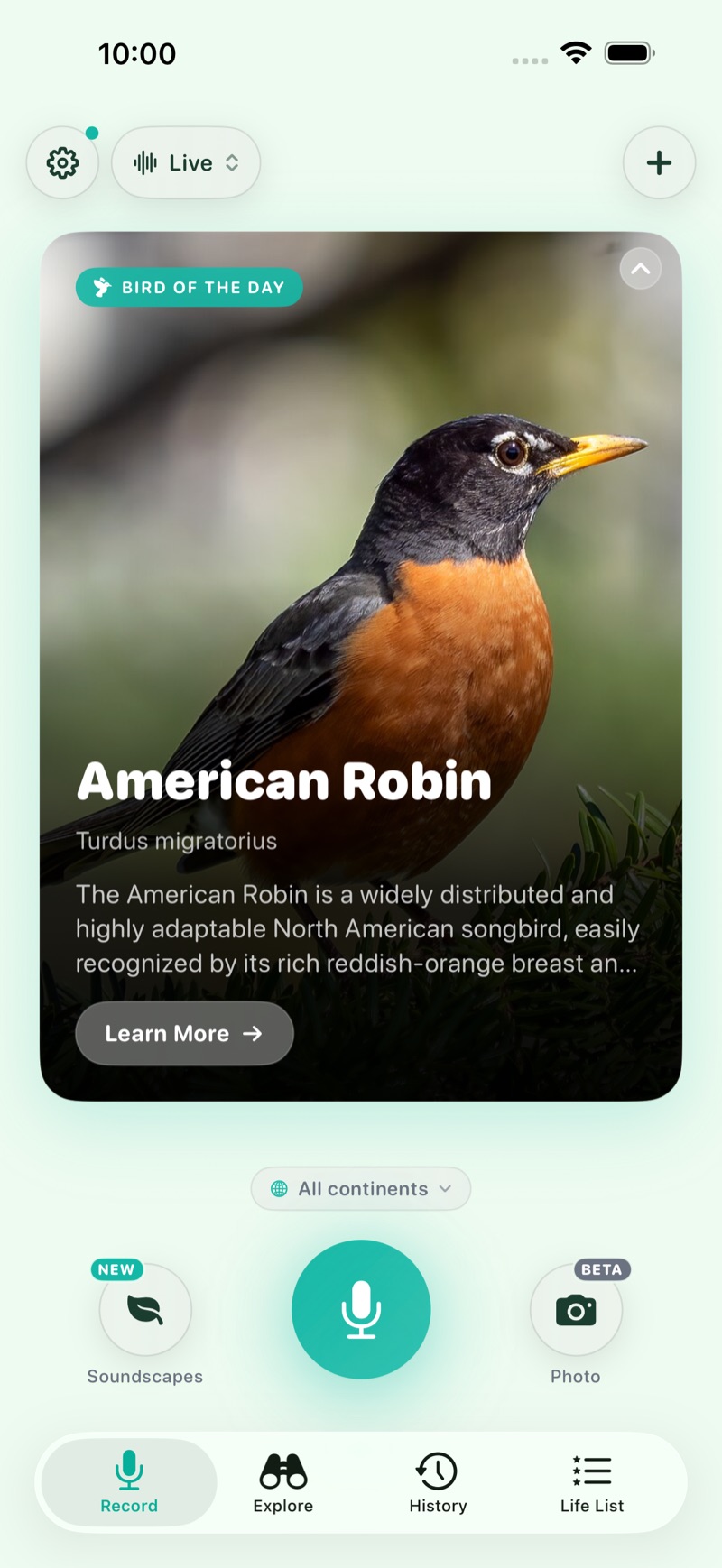 The BirdScout Record screen, with the Soundscapes control marked New and the Photo ID control marked Beta on either side of the microphone button